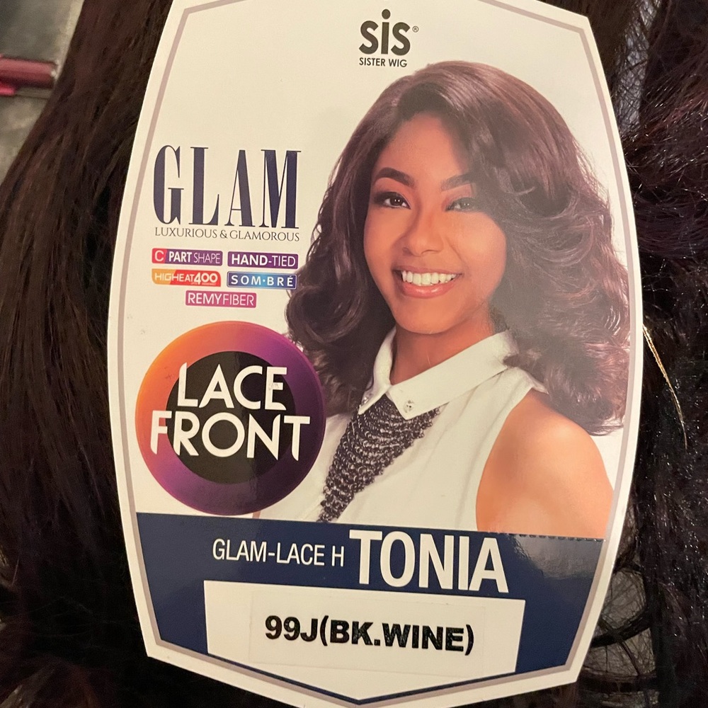 Zury Sis Tonia